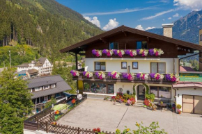 Отель Pension St.Leonhard  Бад-Гаштайн